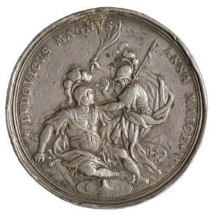 Philipp Heinrich Müller, Alegoría del triunfo en Brabante de Ana de Inglaterra sobre Luis el Grande, representados respectivamente como Minerva y Marte y la inscripción que Luis es grande pero Ana lo es más, 1706, plata