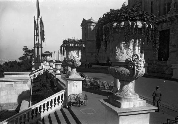 Alrededores del Palau Nacional 1929
