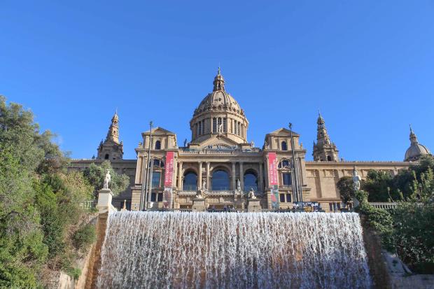 Perspectiva del Palau Nacional. Foto de las autores